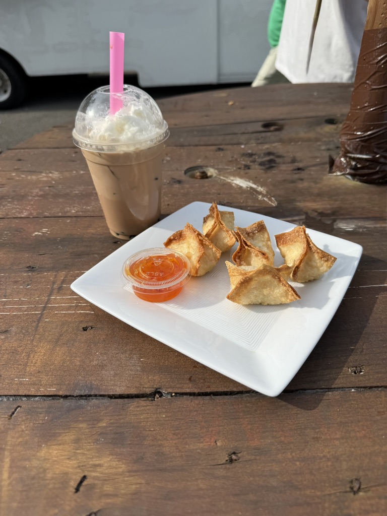 Crab rangoons with Thai iced tea